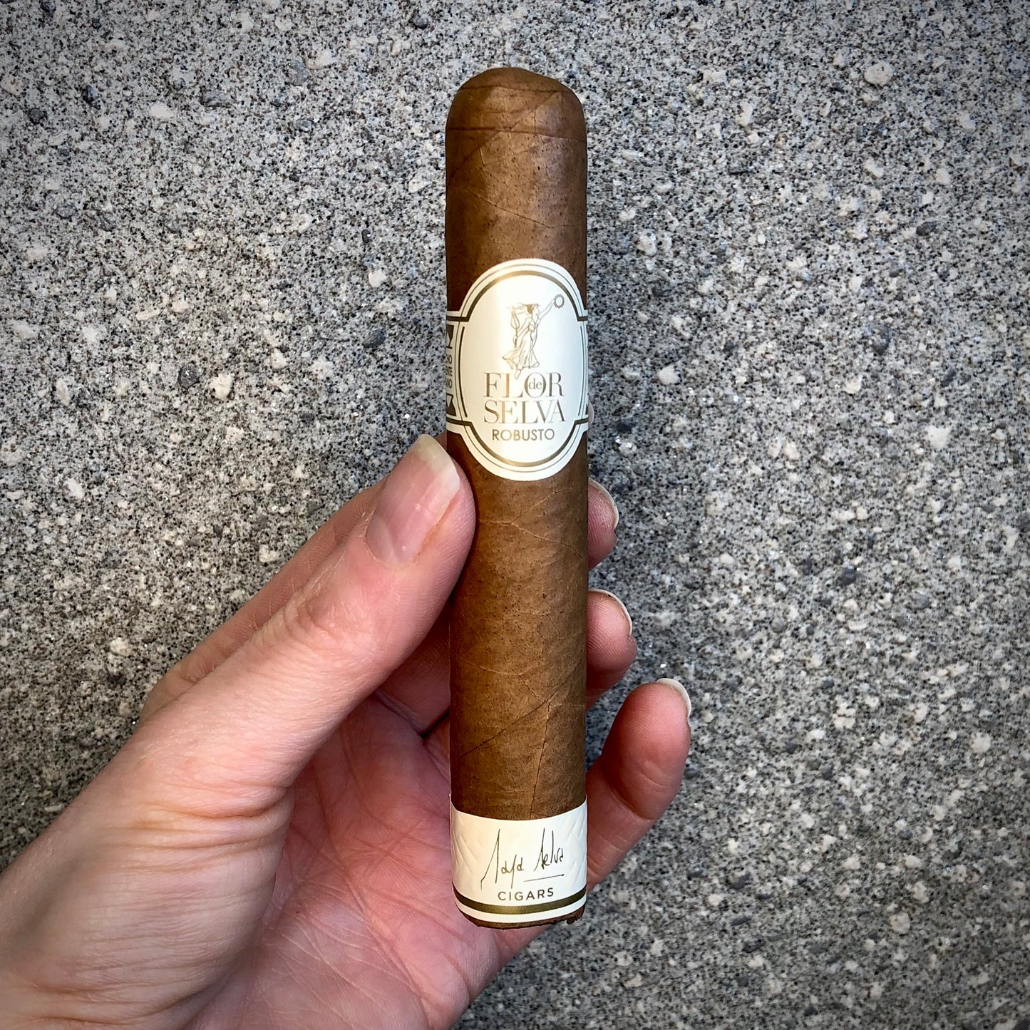 Flor De Selva Robusto Cigar-2