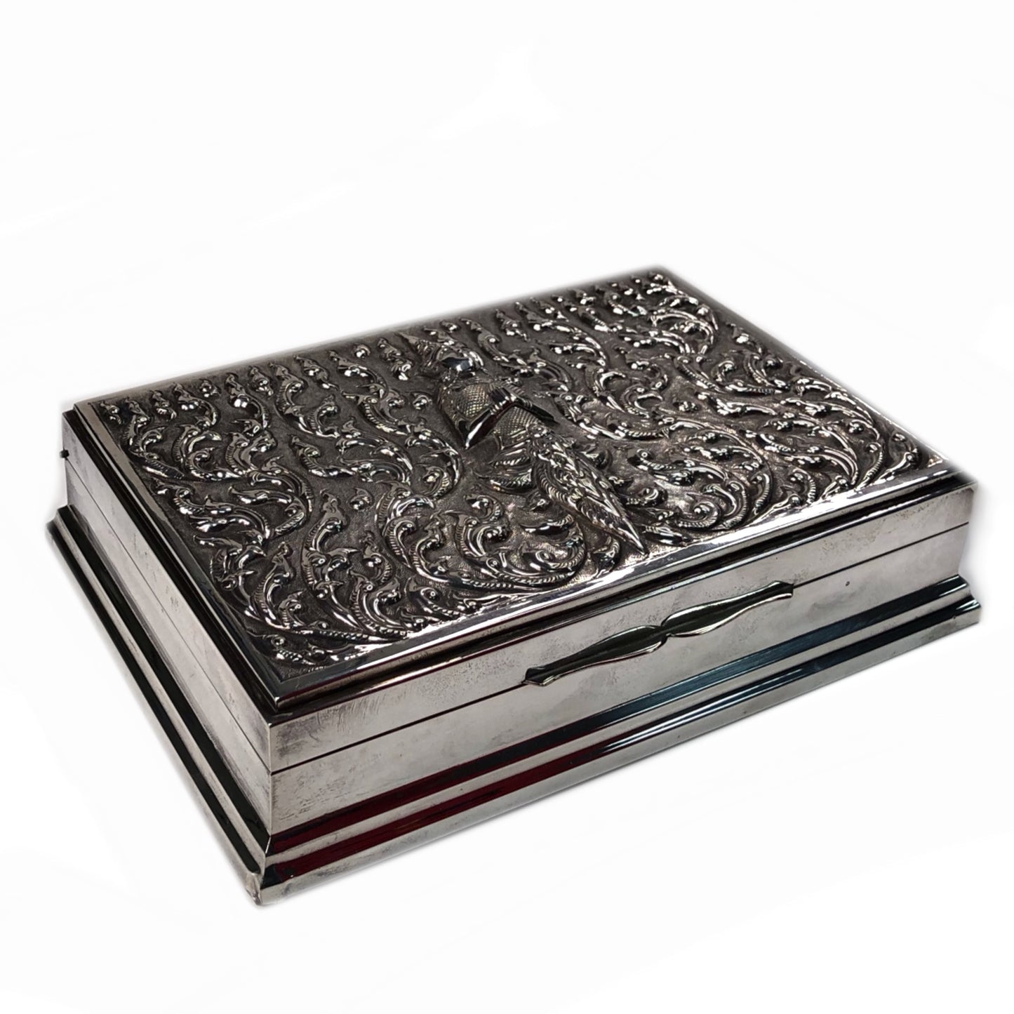 Load image into Gallery viewer, Antique Siam Thai Sterling Silver Embossed cigarette case
